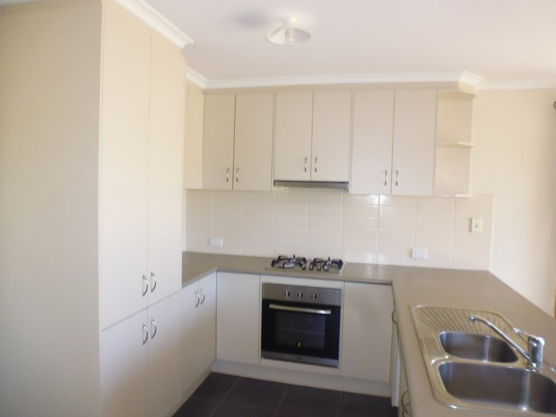 61 Riesling Crescent, Andrews Farm SA 5114