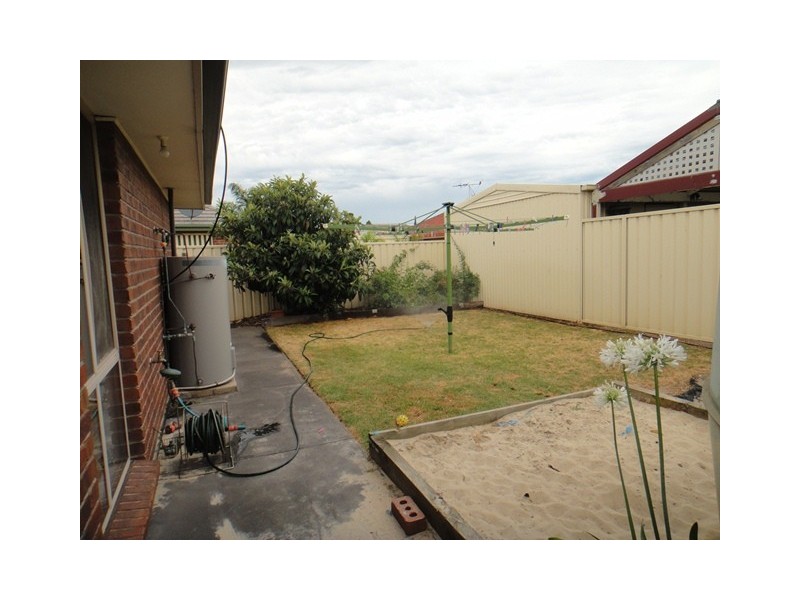 6 Silkie Court, Parafield Gardens SA 5107