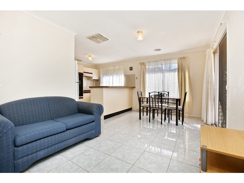 8 Chichester Court, Salisbury Heights SA 5109