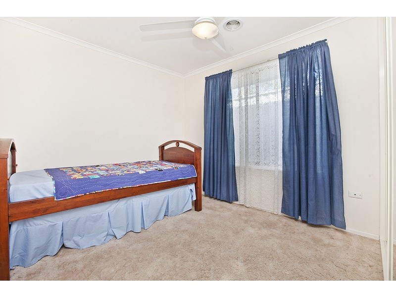 8 Chichester Court, Salisbury Heights SA 5109