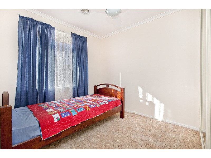 8 Chichester Court, Salisbury Heights SA 5109