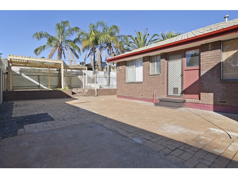 8 Chichester Court, Salisbury Heights SA 5109