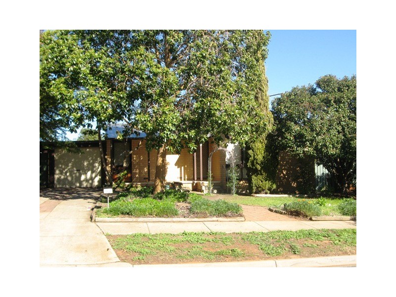 33 Salerno Court, Elizabeth East SA 5112