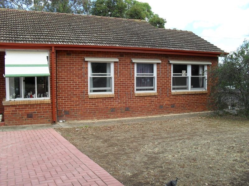 4 Waldron Street, Elizabeth East SA 5112