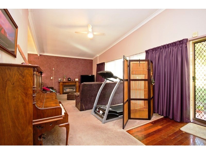 4 Gretel Crescent, Paralowie SA 5108
