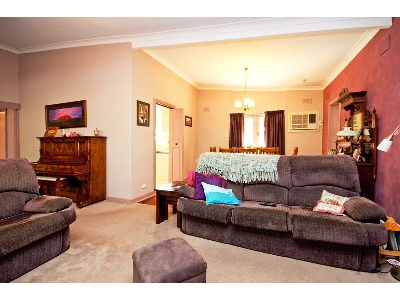 4 Gretel Crescent, Paralowie SA 5108