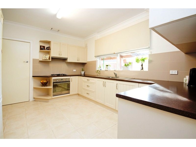 4 Gretel Crescent, Paralowie SA 5108