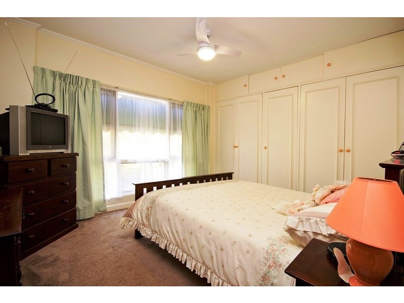 4 Gretel Crescent, Paralowie SA 5108