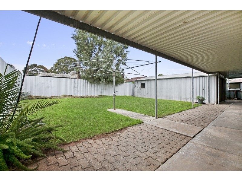 35 London Drive, Salisbury East SA 5109