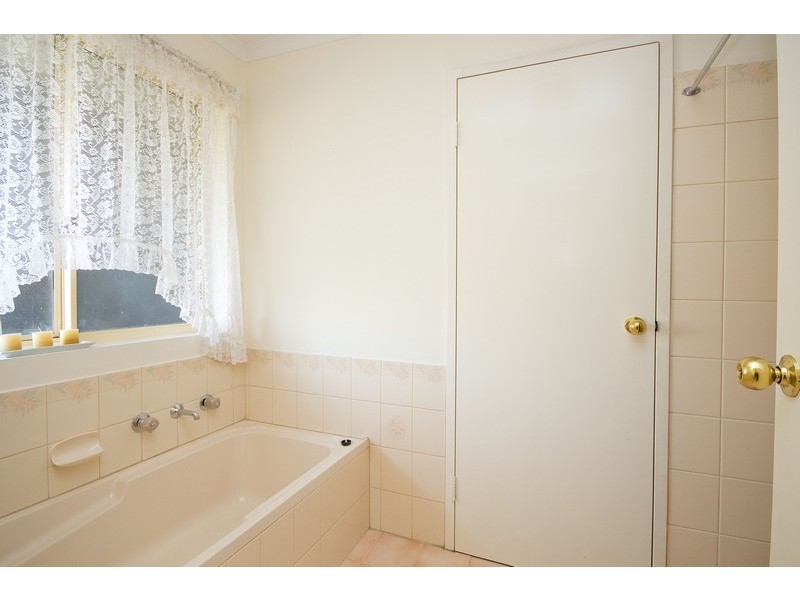 33 General Drive, Paralowie SA 5108