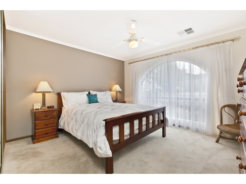 6 Gladman Close, Hillbank SA 5112