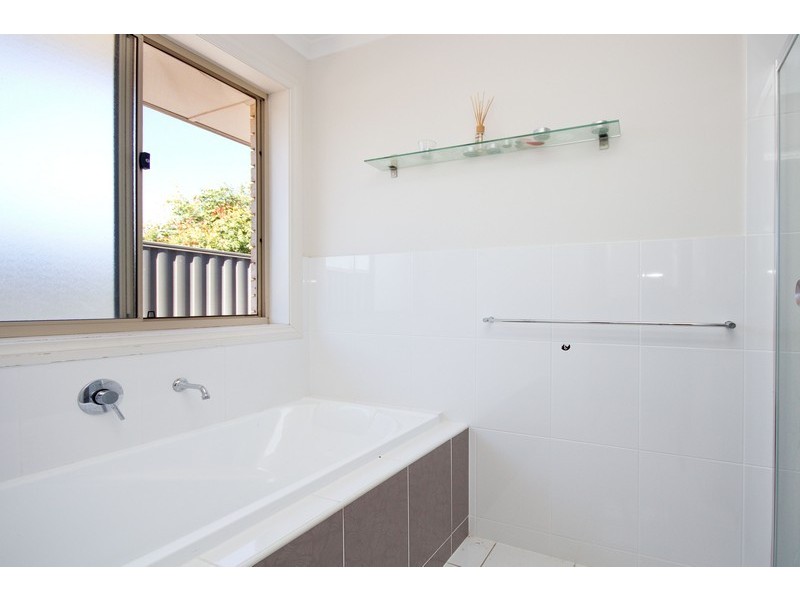 1 Wood Street, Andrews Farm SA 5114