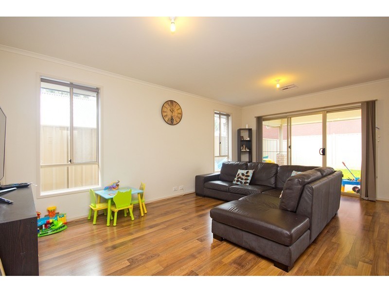 16 Settlers Hill Drive, Golden Grove SA 5125