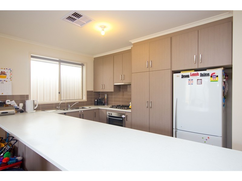 16 Settlers Hill Drive, Golden Grove SA 5125