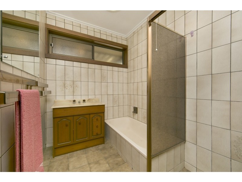 6 Brian Street, Salisbury SA 5108