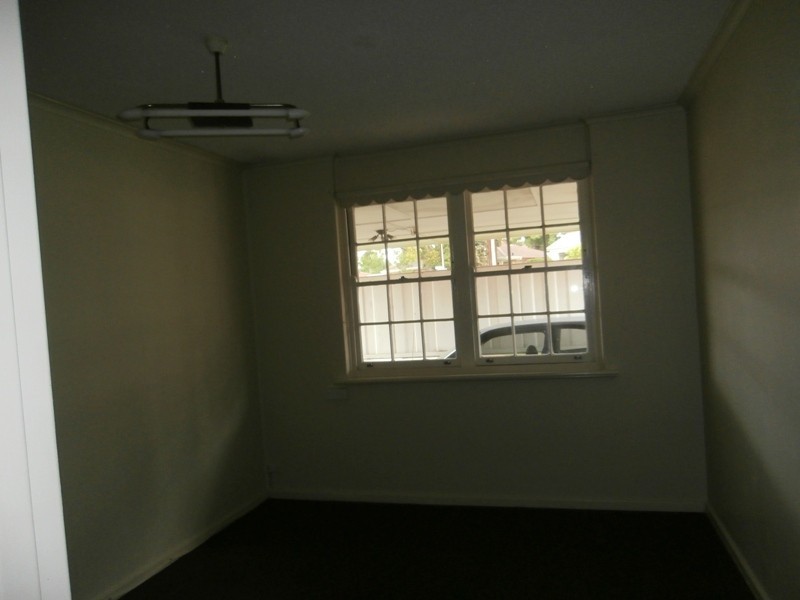 41 Salisbury Avenue, Valley View SA 5093