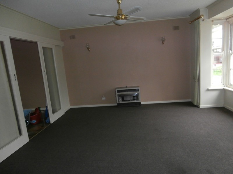 41 Salisbury Avenue, Valley View SA 5093