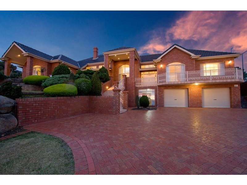 27 Oradala Court, Greenwith SA 5125