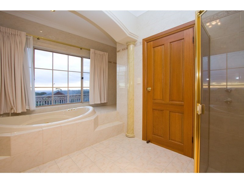 27 Oradala Court, Greenwith SA 5125