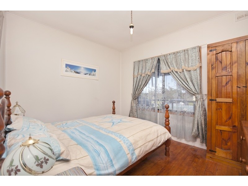 38 Sandpiper Drive, Thompson Beach SA 5501