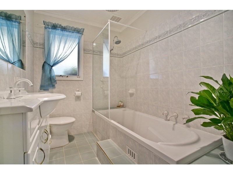 42 Vindana Road, Paralowie SA 5108