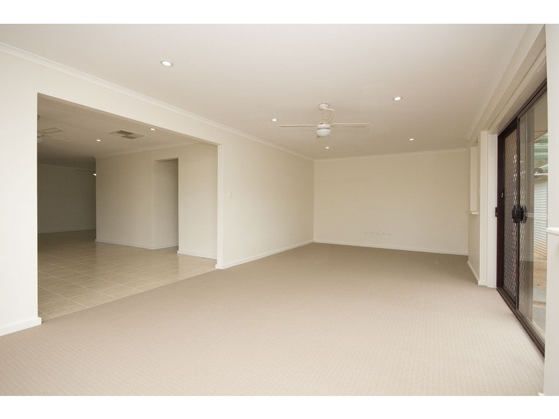 66 Camelot Drive, Paralowie SA 5108