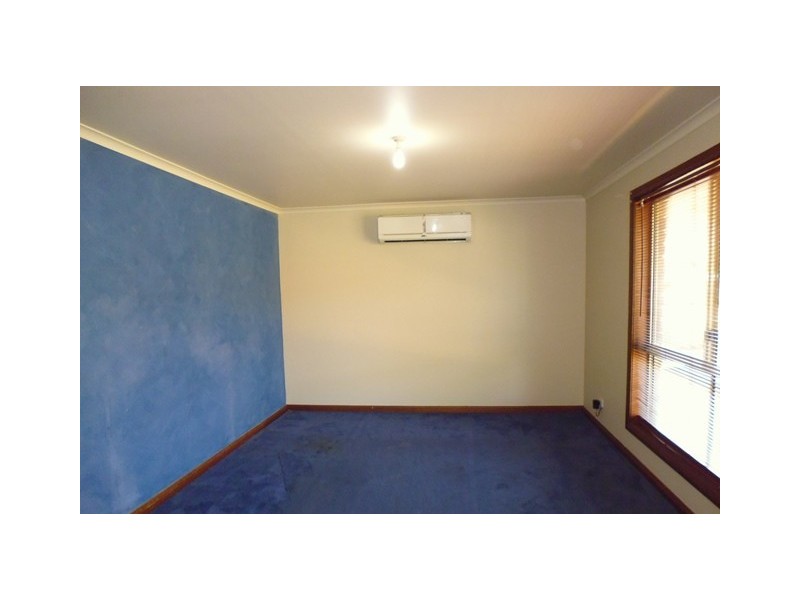 2 Crestview Place, Hillbank SA 5112