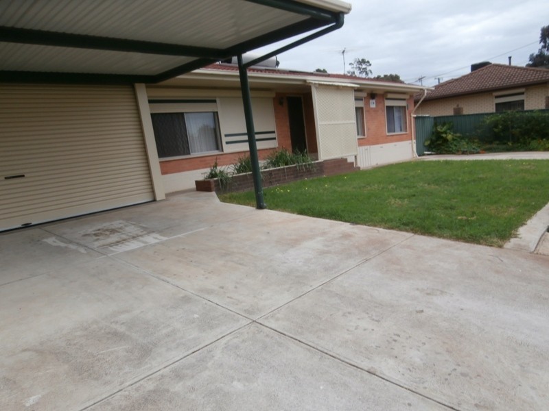 16 Lynton Street, Salisbury East SA 5109
