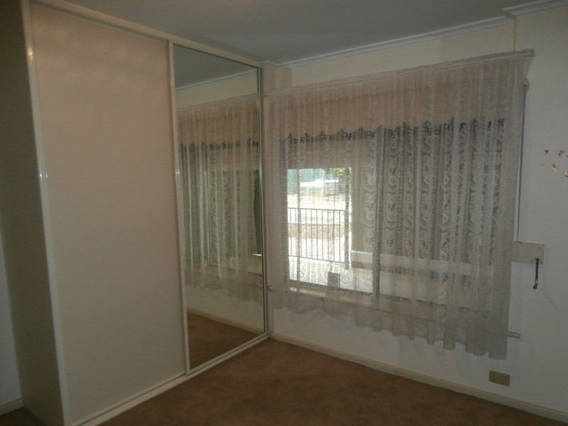 16 Lynton Street, Salisbury East SA 5109