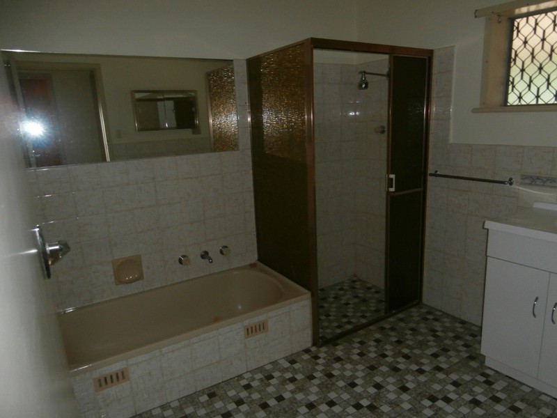 16 Lynton Street, Salisbury East SA 5109