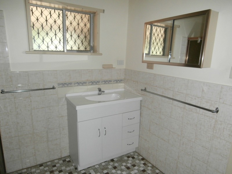 16 Lynton Street, Salisbury East SA 5109