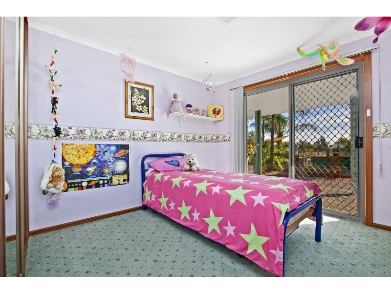 8 Dimasi Court, Hillbank SA 5112