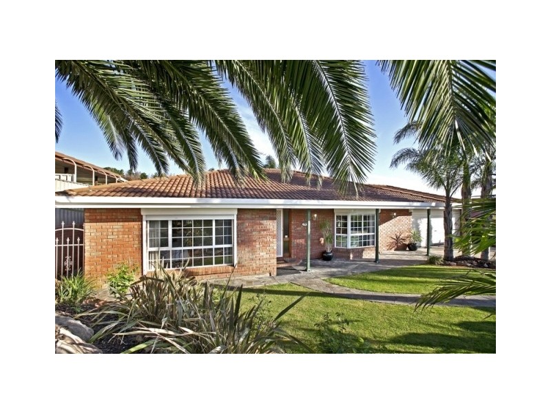 8 Dimasi Court, Hillbank SA 5112