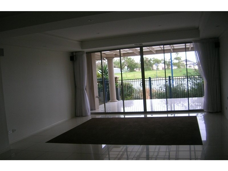 30B Lomond Circuit, Mawson Lakes SA 5095