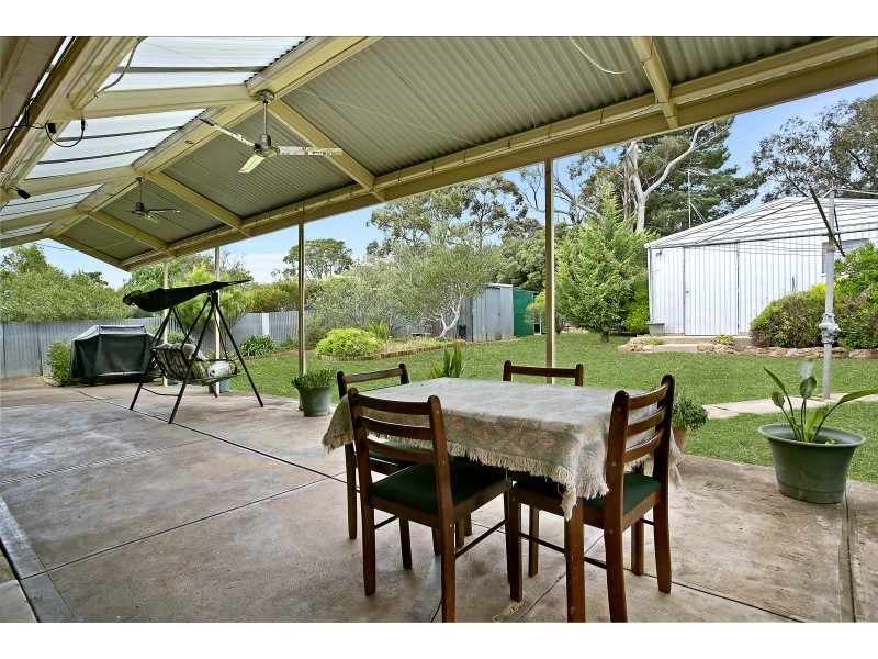32 Carol Drive, Para Hills SA 5096