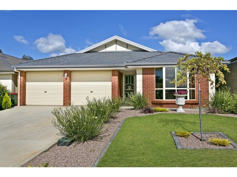 12 Vitorio Road, Munno Para West SA 5115