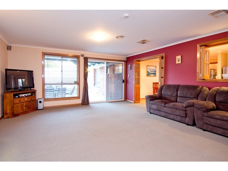 4 Bridle Court, Salisbury Plain SA 5109