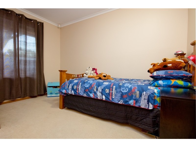 4 Bridle Court, Salisbury Plain SA 5109