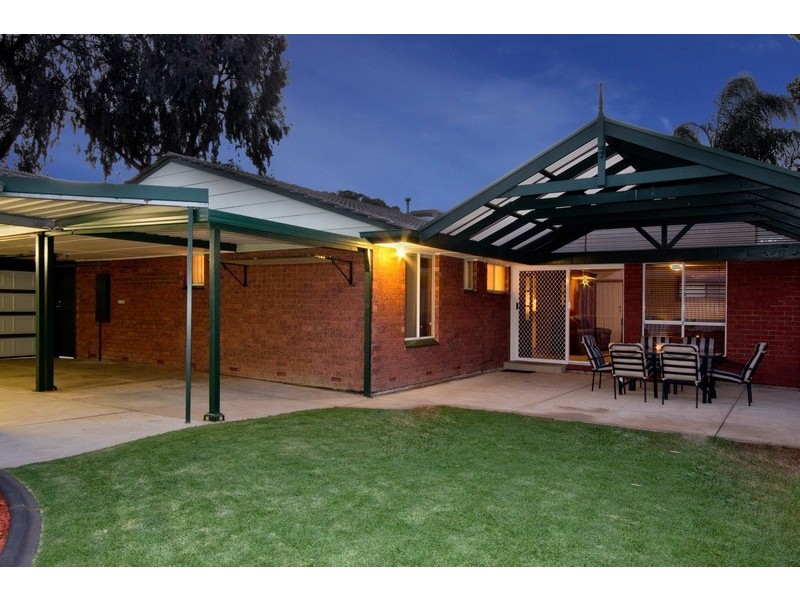 4 Bridle Court, Salisbury Plain SA 5109