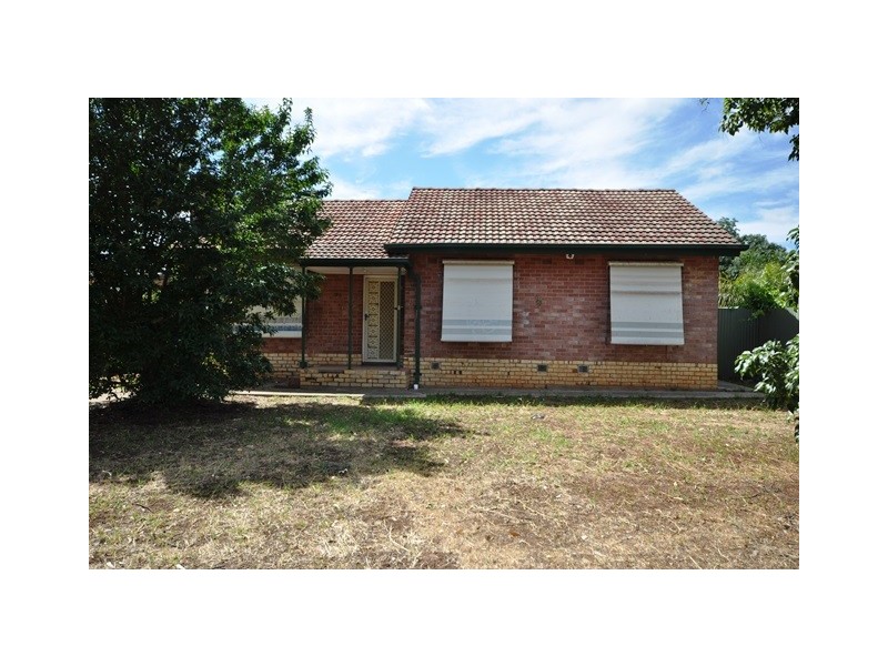 33 Hayles Road, Elizabeth Park SA 5113