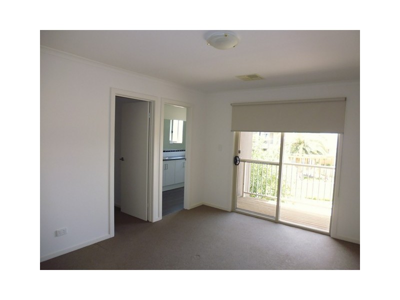 29 Franklin Avenue, Mawson Lakes SA 5095