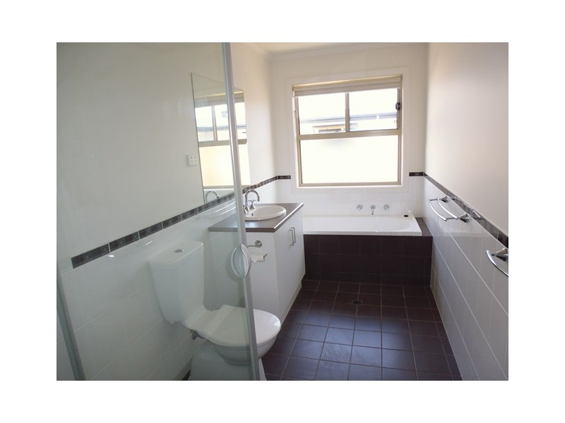 29 Franklin Avenue, Mawson Lakes SA 5095