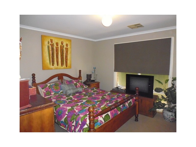 2 Goulds Place, Salisbury SA 5108