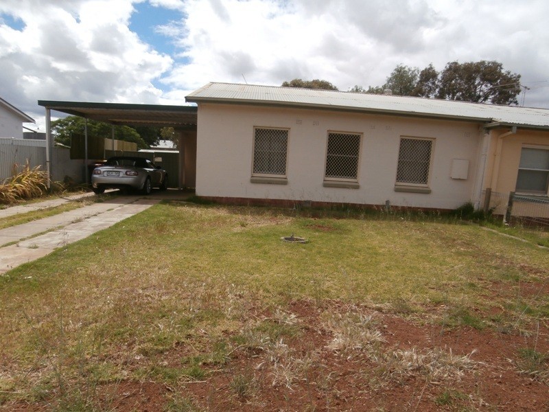 11 Hogarth Road, Elizabeth South SA 5112