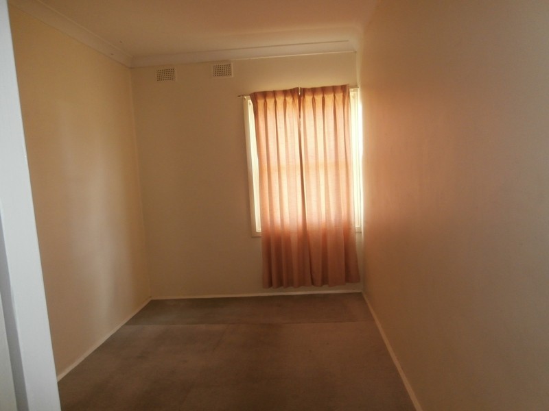 11 Hogarth Road, Elizabeth South SA 5112