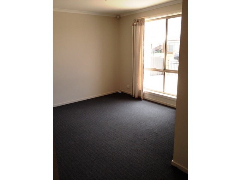 9 Lonsdale Crescent, Andrews Farm SA 5114