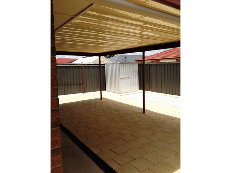 9 Lonsdale Crescent, Andrews Farm SA 5114