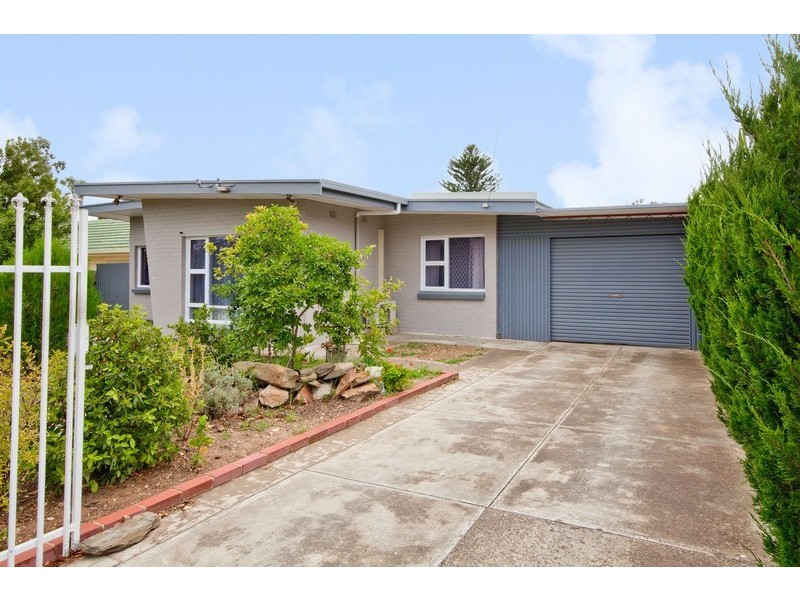 54 York Terrace, Salisbury Downs SA 5108