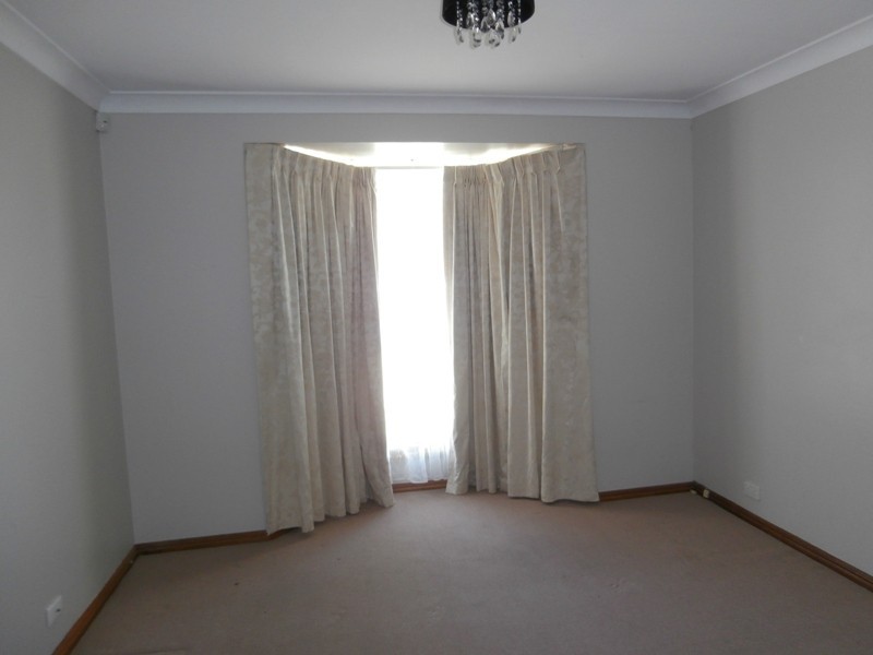 9 De Pledge Court, Wynn Vale SA 5127