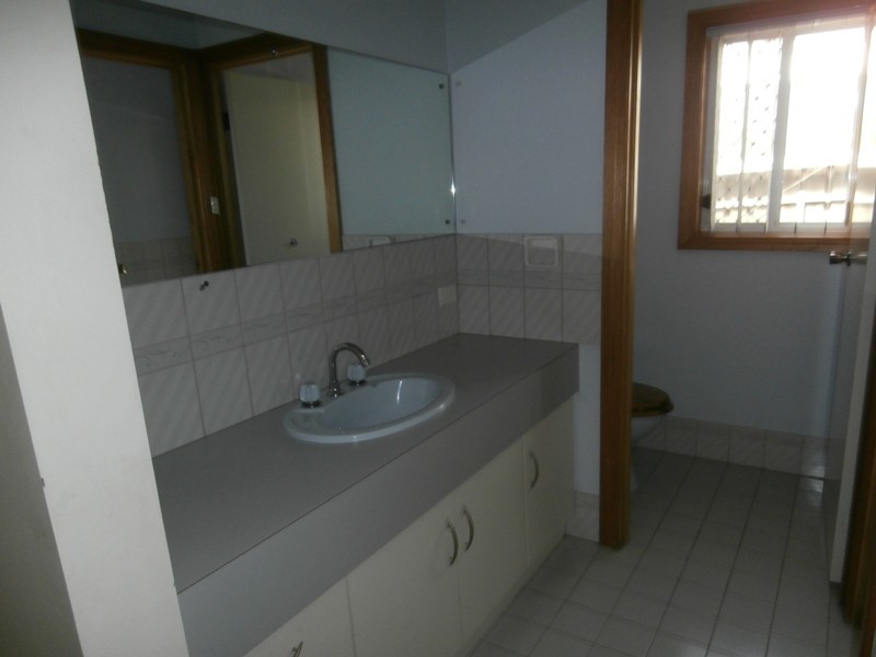 9 De Pledge Court, Wynn Vale SA 5127